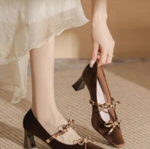 women shoes Heels